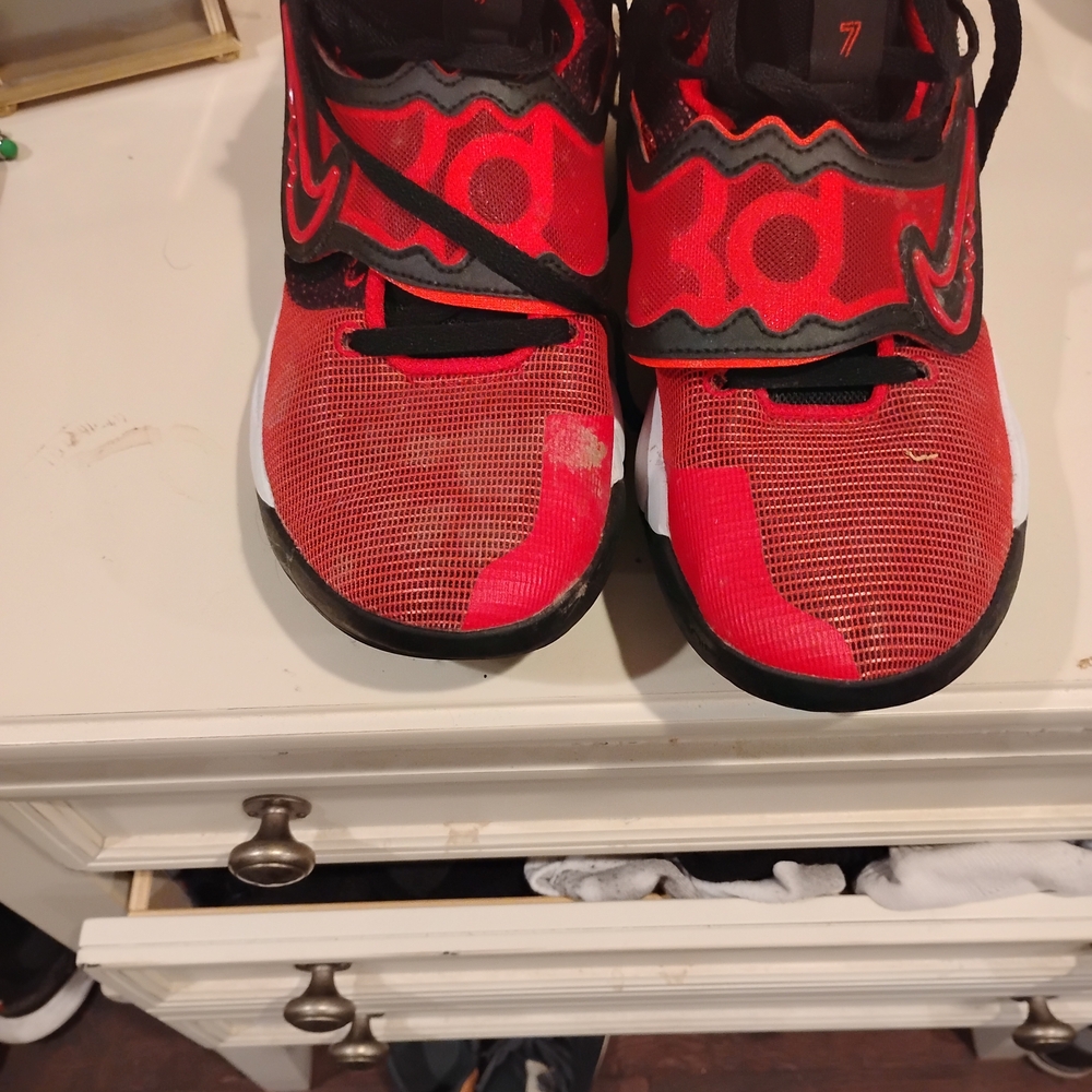 Men's Red and Black Nike Sneakers